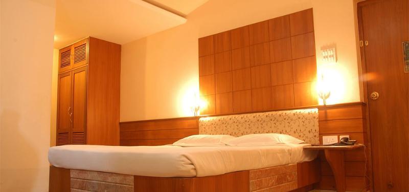 Pragati Resorts Haiderabad Buitenkant foto